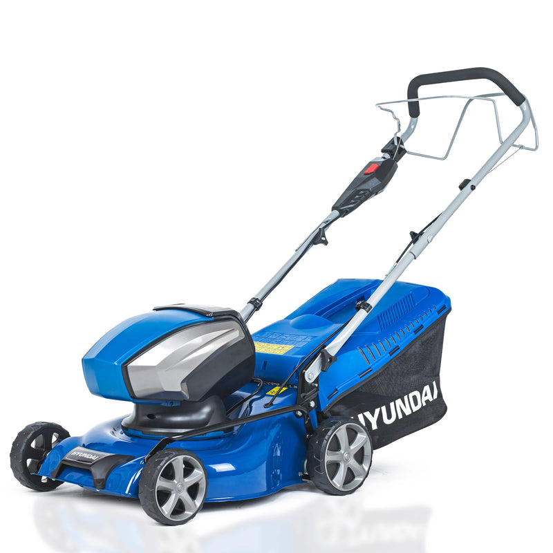 Hyundai Lawnmower Hyundai 40v 42cm Cordless Lithium-Ion Battery Powered Self Propelled Lawnmower - HYM40LI420SP 5056275759155 HYM40LI420SP - Buy Direct from Spare and Square