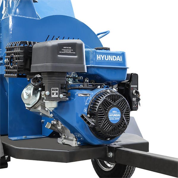 Hyundai Wood Chipper Hyundai 420cc Petrol Wood Chipper 110mm Electric Start - HYCH15100TE 5056275799809 HYCH15100TE - Buy Direct from Spare and Square