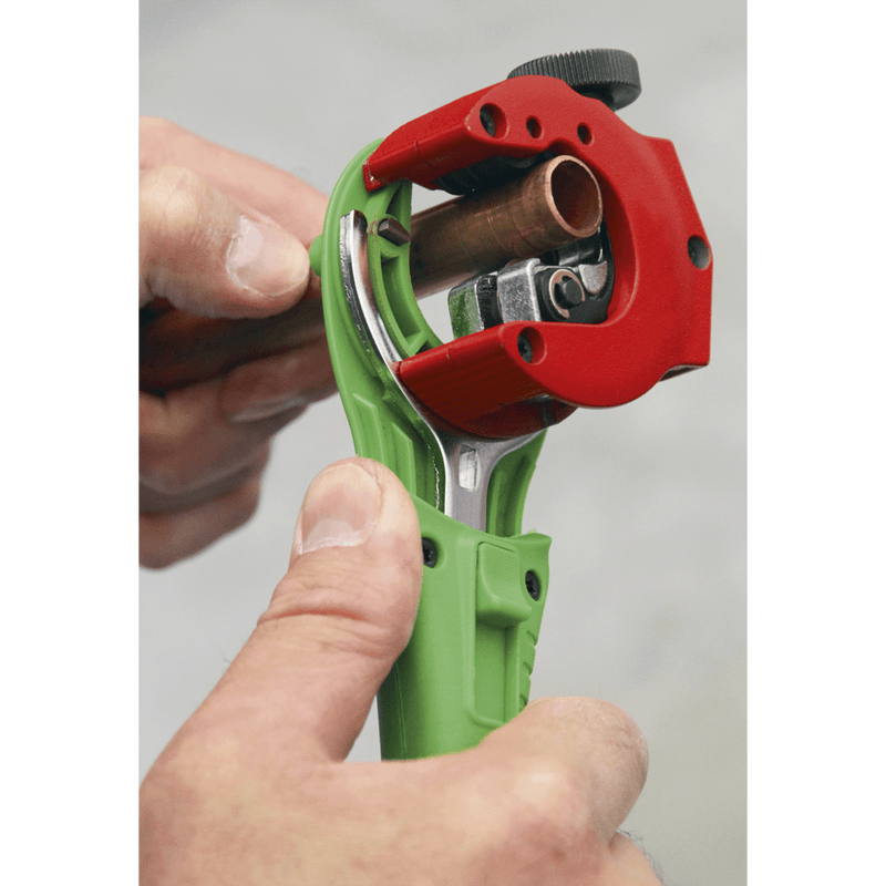 Sealey Pipe Tools Ø6-28mm 2-in-1 Ratcheting Pipe Cutter-AK5065 5051747700314 AK5065 - Buy Direct from Spare and Square
